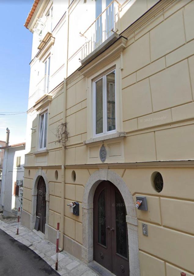 Grey Apartment Caiazzo 外观 照片