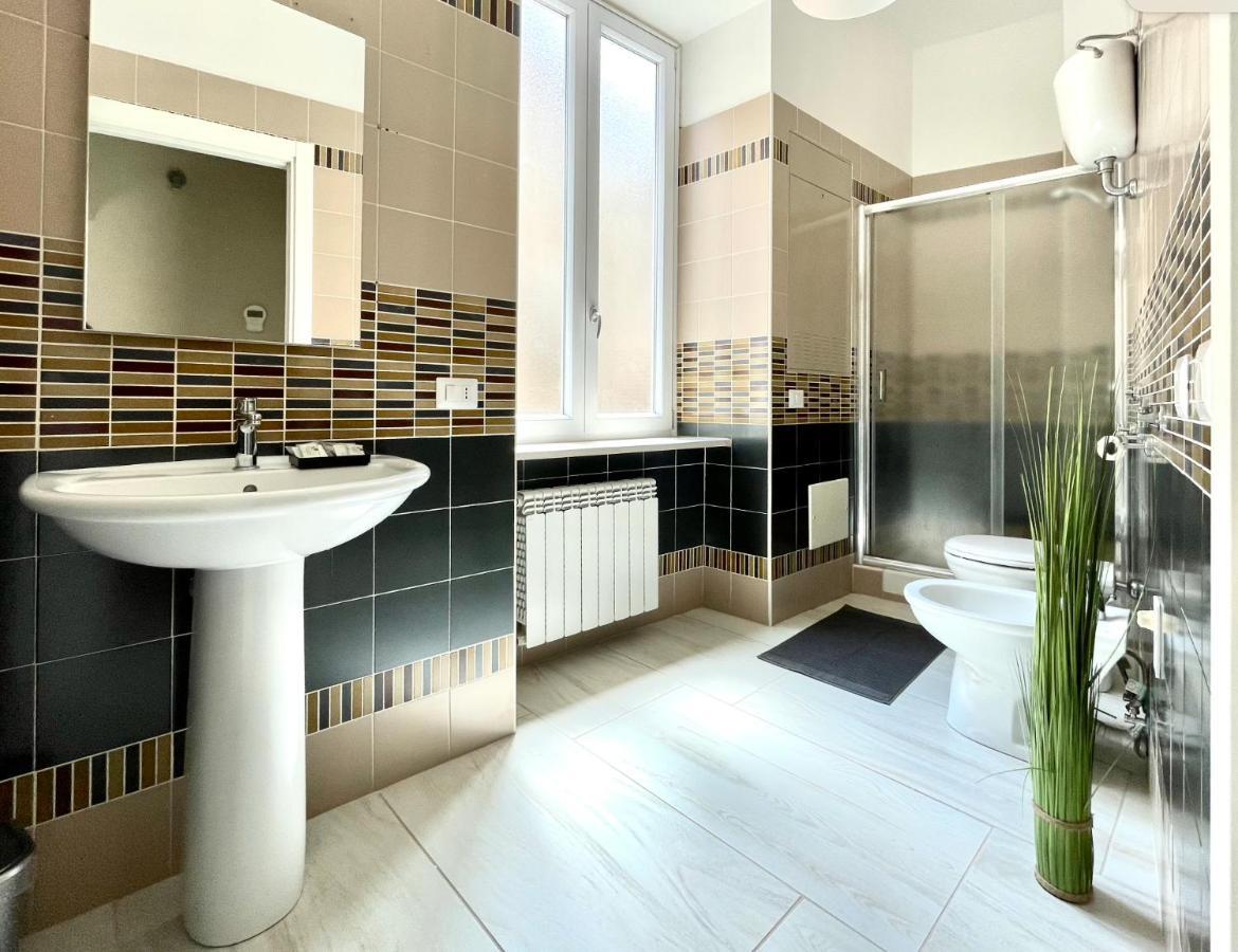 Grey Apartment Caiazzo 外观 照片